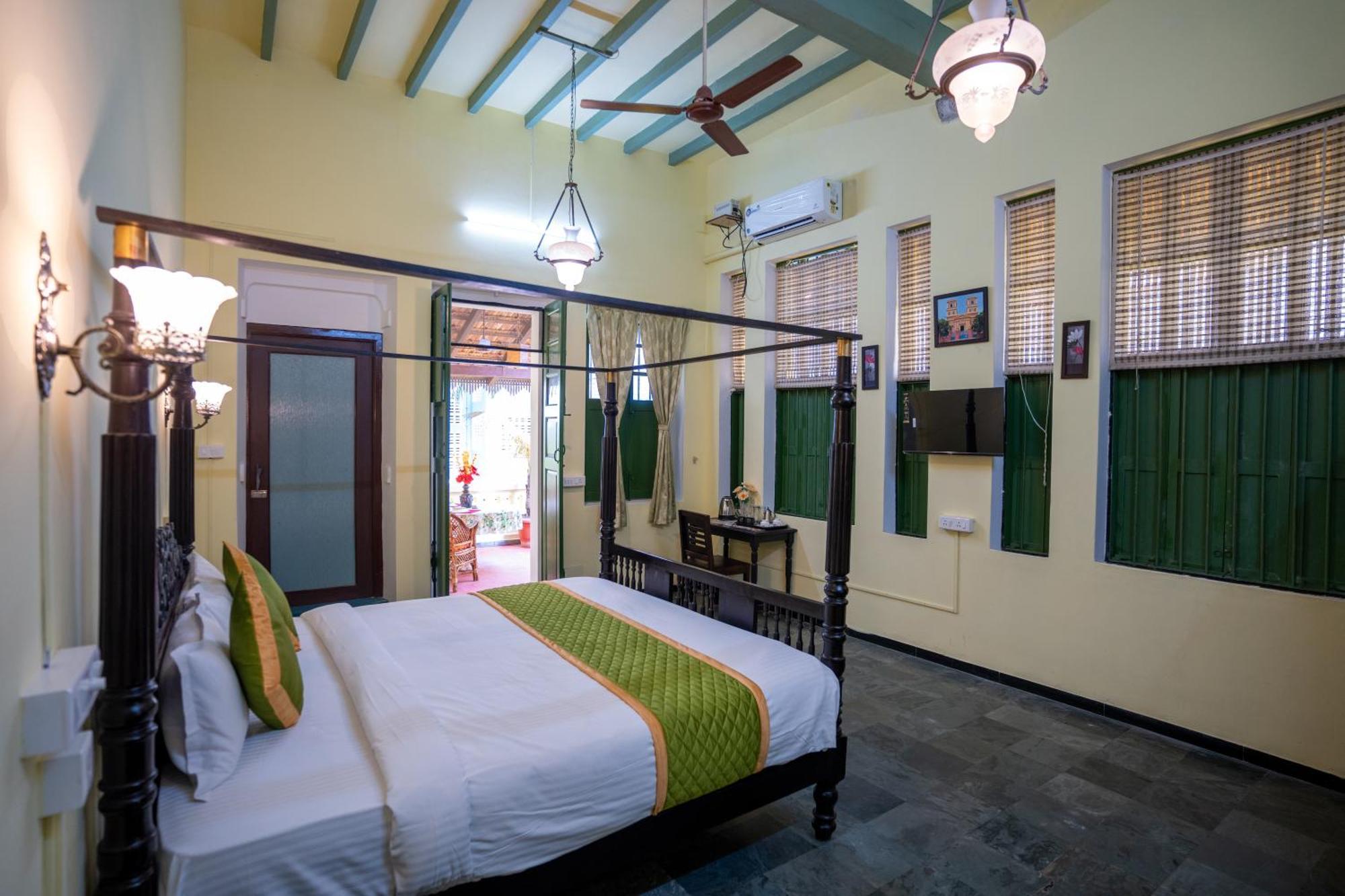 Luigi Villa Pondicherry Exterior photo